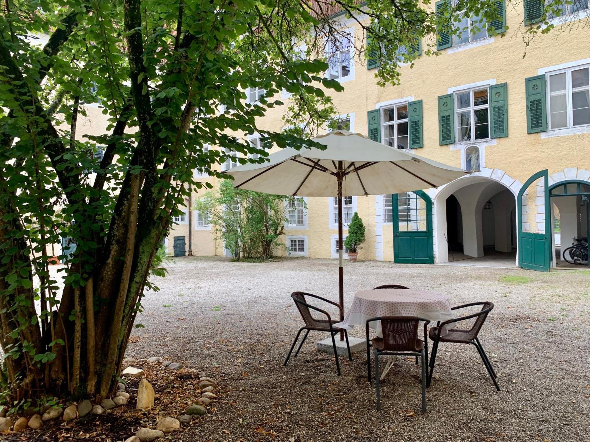 Wohnen Im Wasserschloss Sandizell Шробенхаузен Екстериор снимка