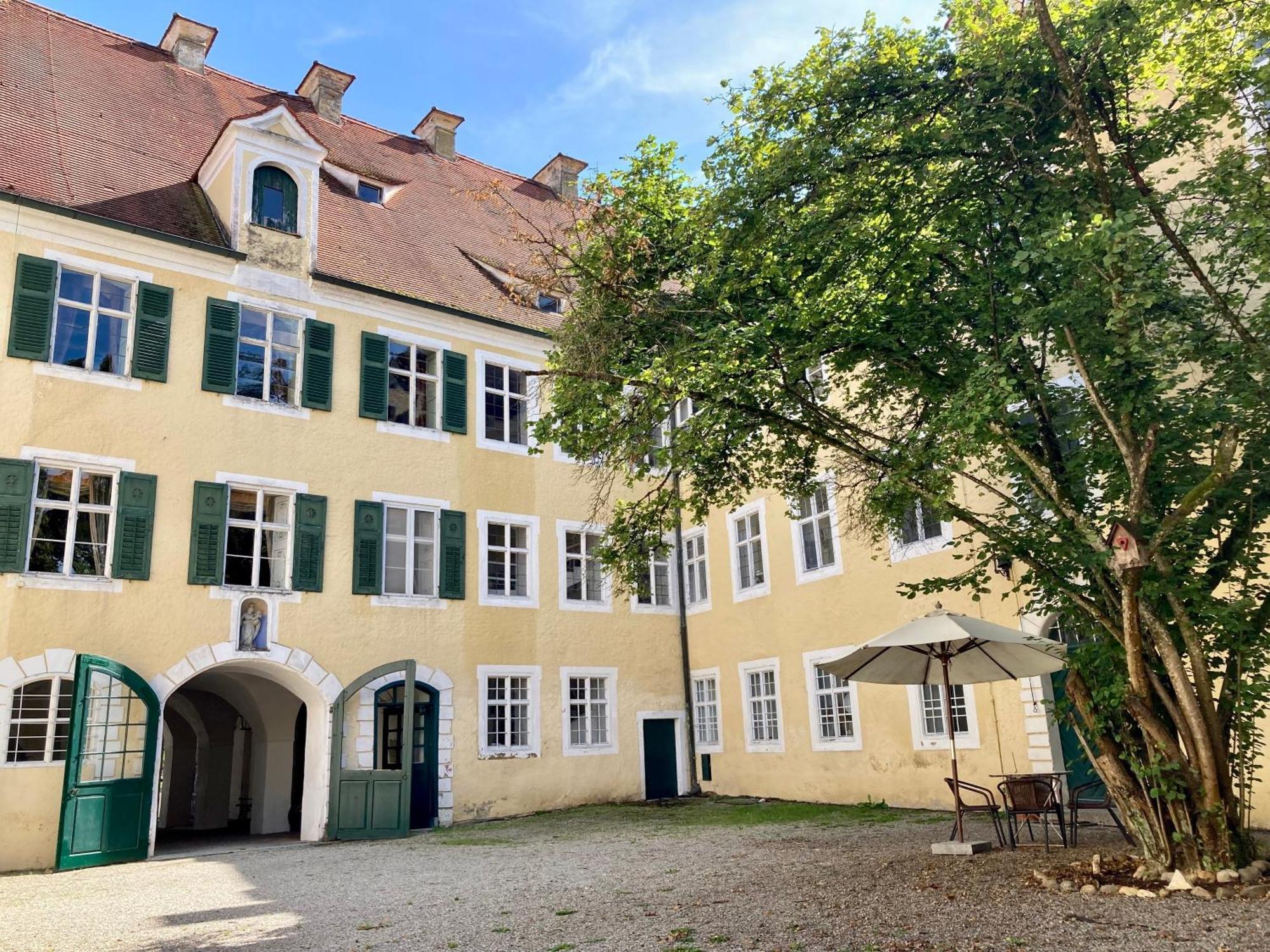 Wohnen Im Wasserschloss Sandizell Шробенхаузен Екстериор снимка